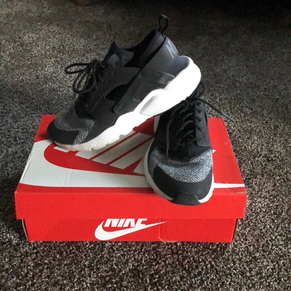 Nike Huarache Run Shoes